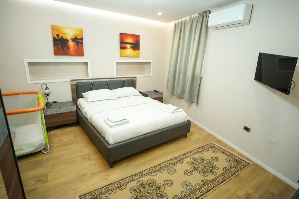 Grandpa House App.1 Apartment ติรานา ภายนอก รูปภาพ