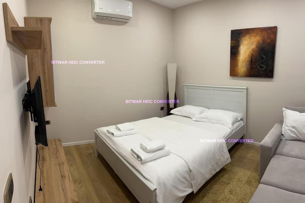 Grandpa House App.1 Apartment ติรานา ภายนอก รูปภาพ